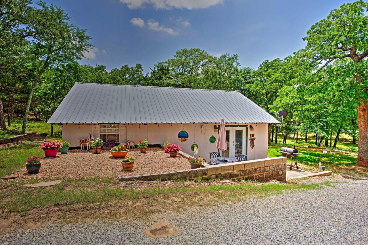 Lake Texoma Cabin - 1 Mi To Park And Boat Ramp! Willow Spring 외부 사진