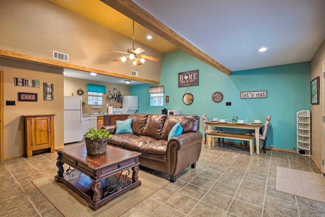 Lake Texoma Cabin - 1 Mi To Park And Boat Ramp! Willow Spring 외부 사진